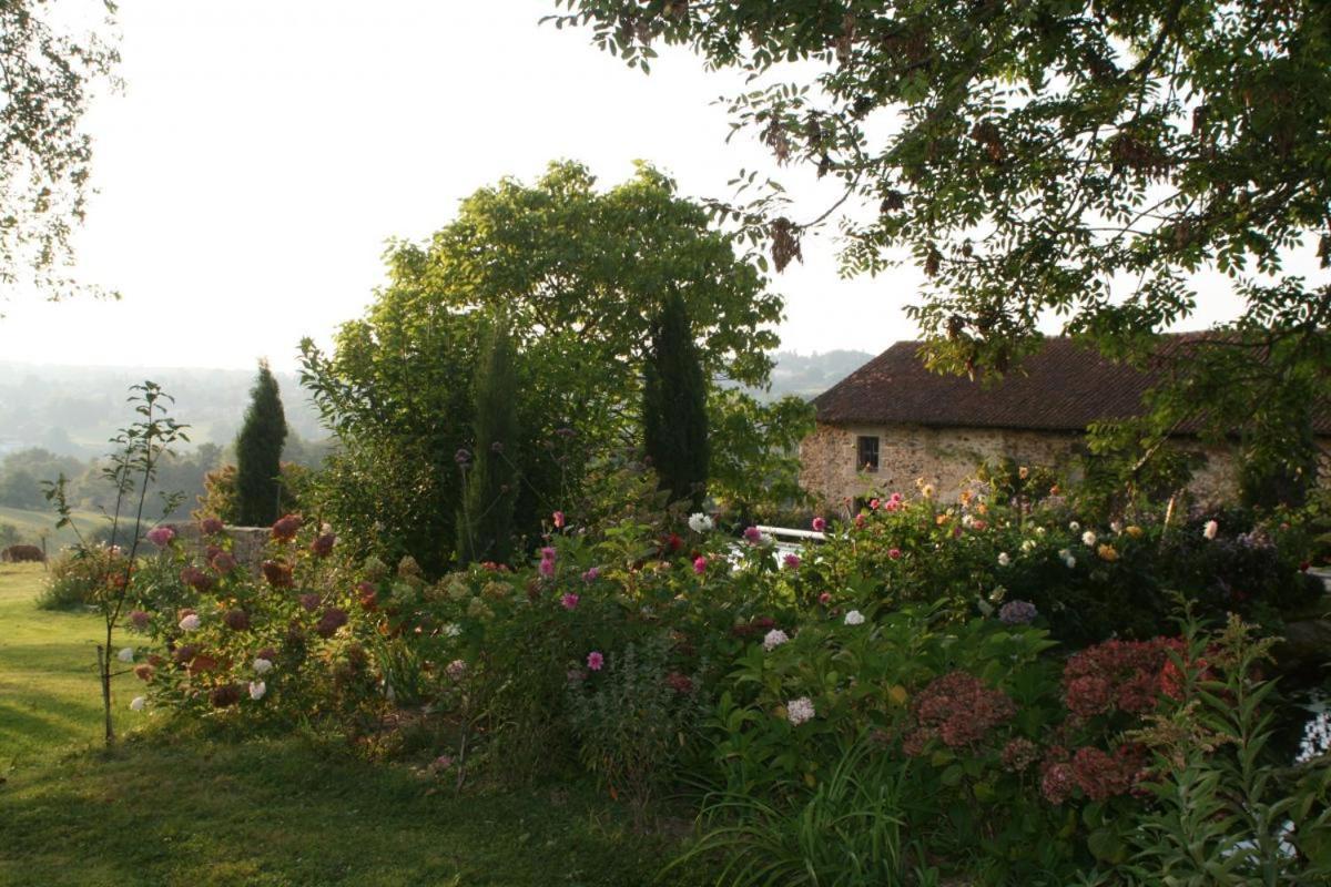 Chez Le Bayle Condat-sur-Vienne Exterior foto